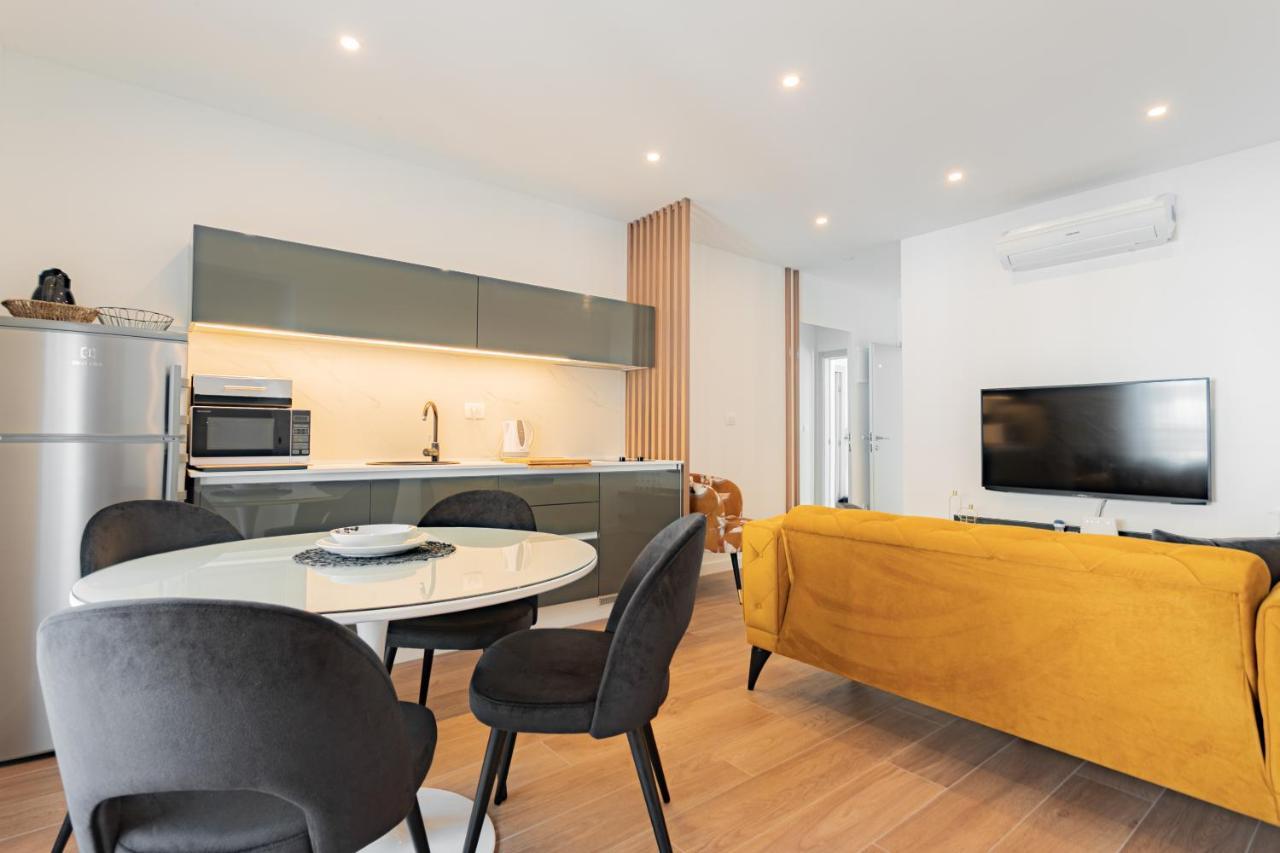 Apartmani Benzon Baška Voda Exterior foto