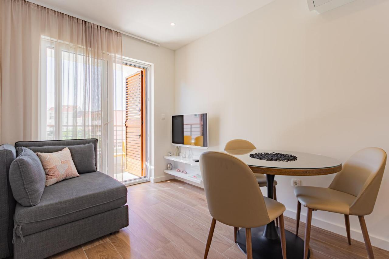 Apartmani Benzon Baška Voda Exterior foto