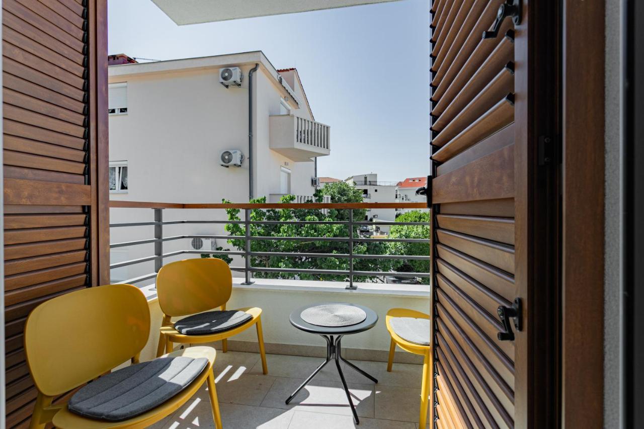 Apartmani Benzon Baška Voda Exterior foto